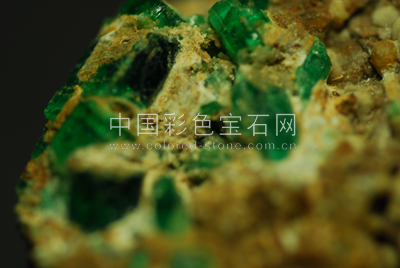 祖母绿,Emerald,天然,哥伦比亚,中国彩色宝石网