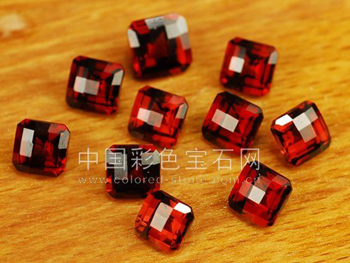 石榴石,铁铝榴石,garnet,彩色宝石
