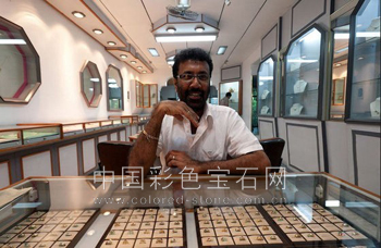 斯里兰卡 蓝宝石 宝石 彩色宝石
