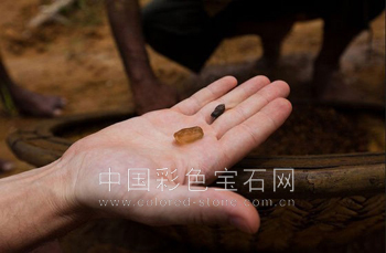 斯里兰卡 蓝宝石 宝石 彩色宝石