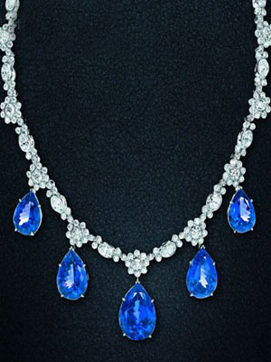 坦桑石,蓝宝石,红宝石,祖母绿